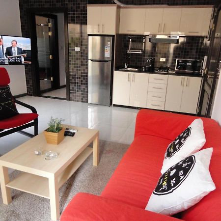 Diyarkom Apartment Amman Zimmer foto