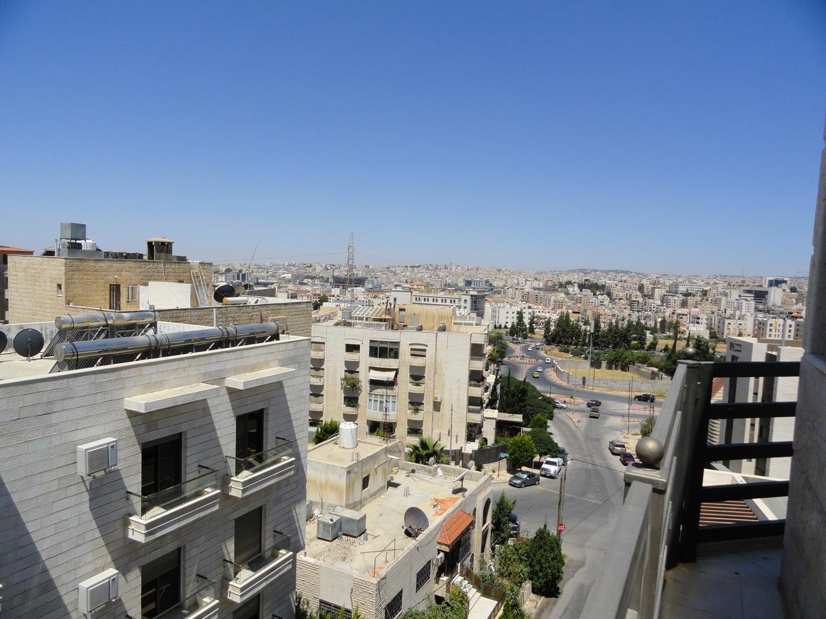 Diyarkom Apartment Amman Exterior foto